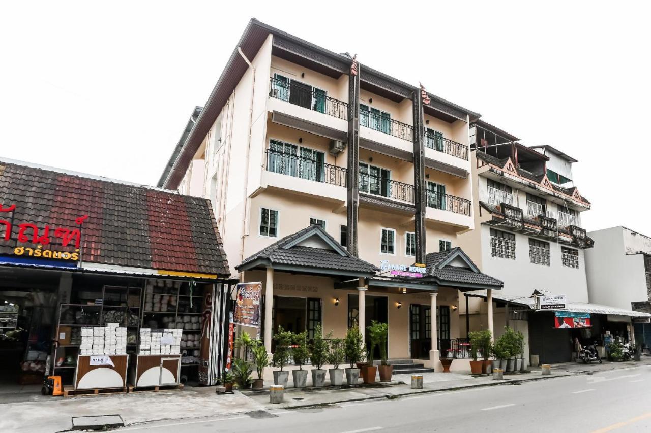 צ'יאנג מאי Canary House Rachawong คานารี่ เฮ้าส์ ราชวงศ์ מראה חיצוני תמונה